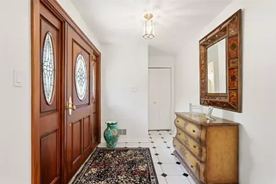 6411 Bartlett Street, Pittsburgh, PA 15217 - Photo 4