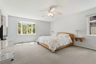 6411 Bartlett St, Pittsburgh, PA 15217 - Photo 18