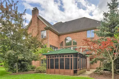 2133 Le Gran Dr, Hampton, PA 15044 - Photo 6