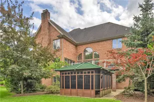 2133 Le Gran Dr, Hampton, PA 15044 - Photo 6