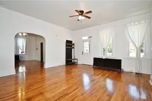 1721 Harpster St, Pittsburgh, PA 15212 - Photo 4