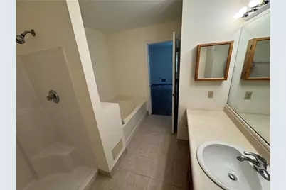 202 Parkview Drive, Pittsburgh, PA 15236 - Photo 8