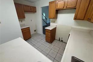 202 Parkview Dr, Pittsburgh, PA 15236 - Photo 6