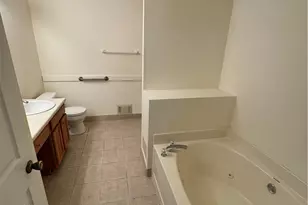 202 Parkview Dr, Pittsburgh, PA 15236 - Photo 6
