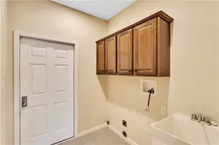721 Roosevelt Blvd, New Sewickley Township, PA 15042 - Photo 22