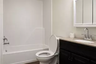 2727/2729 Kingston Dr, Harrison Township, PA 15065 - Photo 18