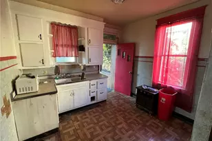 1413 Summit Ave, Monessen, PA 15062 - Photo 12