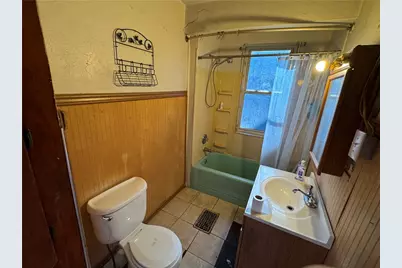 1413 Summit Ave, Monessen, PA 15062 - Photo 22