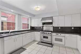 703 St James St, Pittsburgh, PA 15232 - Photo 16