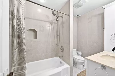 6678 Woodwell St, Pittsburgh, PA 15217 - Photo 18