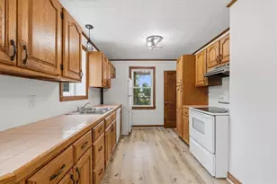 636 Corbin St, West Mifflin, PA 15122 - Photo 12