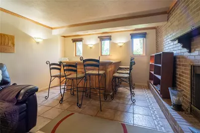 207 Manor Ct, Bethel Park, PA 15241 - Photo 14