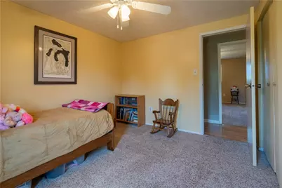 207 Manor Ct, Bethel Park, PA 15241 - Photo 30