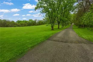 29 Hughey Ln, Robinson Twp, PA 15057 - Photo 50