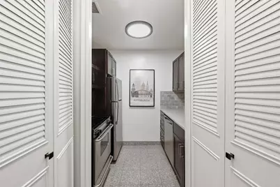 112 Washington Place #19C, Downtown Pgh, PA 15219 - Photo 6