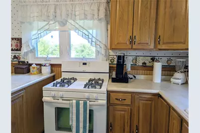 706 Parker Ave, Scottdale, PA 15683 - Photo 12