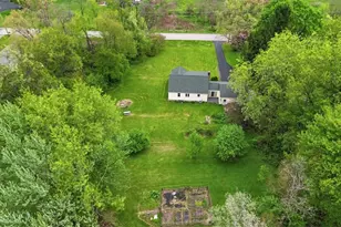 123 Wampum Rd, Big Beaver, PA 16157 - Photo 30