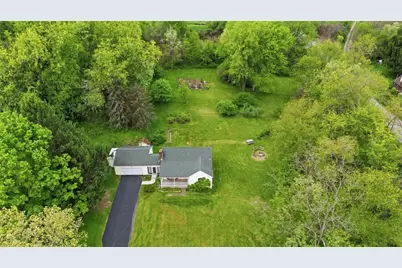 123 Wampum Road, Big Beaver, PA 16157 - Photo 2