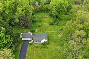 123 Wampum Rd, Big Beaver, PA 16157 - Photo 2