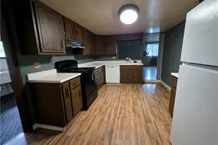 395 Spring St, South Huntington, PA 15698 - Photo 4