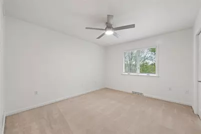 1005 Fairway Oaks Dr, Hempfield Township, PA 15644 - Photo 32