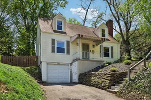 2321 Milford Dr, Bethel Park, PA 15102 - Photo 2