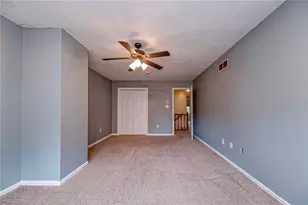 1342 Quail Run Cir, Bethel Park, PA 15102 - Photo 16