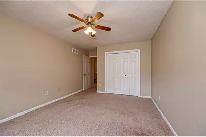 1342 Quail Run Cir, Bethel Park, PA 15102 - Photo 22