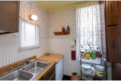 801 10th St, New Brighton, PA 15066 - Photo 20