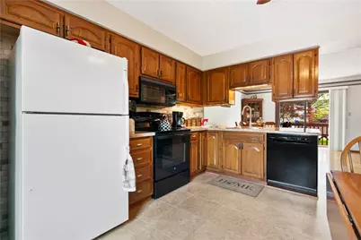 226 Carters Grove Dr, Richland, PA 15044 - Photo 12