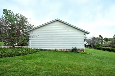 409 Todd Farm Rd, Rostraver, PA 15012 - Photo 38
