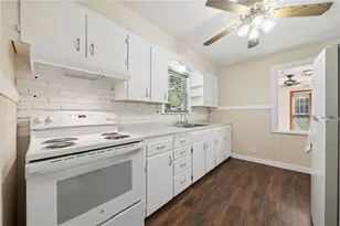 1742 Theatre St, Unity Township, PA 15650 - Photo 16