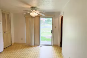 1003 Countryside Dr, Robinson Twp, PA 15136 - Photo 14