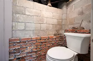 1019 Sherwood Rd, Pittsburgh, PA 15221 - Photo 28