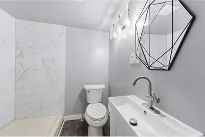 1019 Sherwood Rd, Pittsburgh, PA 15221 - Photo 12