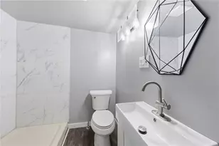1019 Sherwood Rd, Pittsburgh, PA 15221 - Photo 12