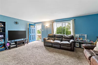 3905 Middleboro Rd, Pittsburgh, PA 15234 - Photo 6