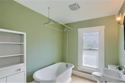 517 Lyndal St, New Castle, PA 16101 - Photo 16