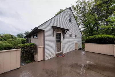 384 Whittier Dr, Pittsburgh, PA 15235 - Photo 4