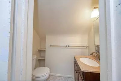 384 Whittier Dr, Pittsburgh, PA 15235 - Photo 18