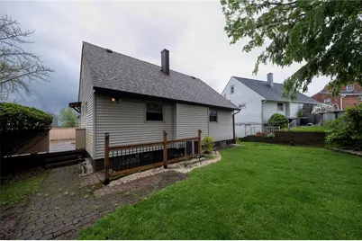 384 Whittier Dr, Pittsburgh, PA 15235 - Photo 20