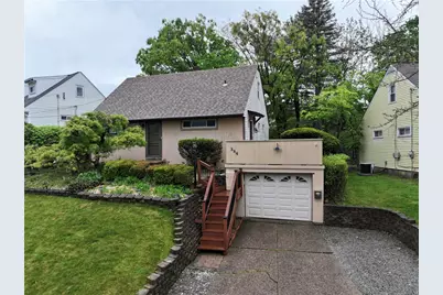 384 Whittier Dr, Pittsburgh, PA 15235 - Photo 2