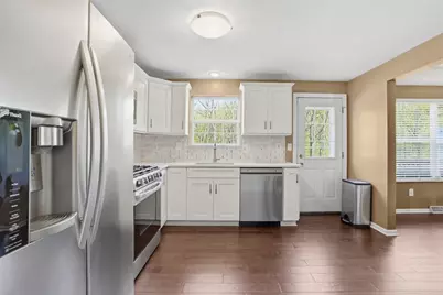 303 Northglen Ct, Adams Township, PA 15044 - Photo 8