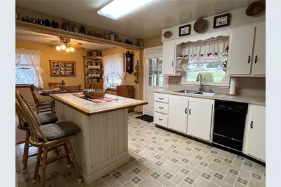 142 Vim Rd, Summit Township, PA 15552 - Photo 4