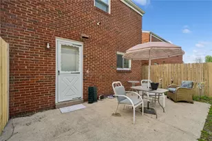 2688 Jordan Ave, Pittsburgh, PA 15235 - Photo 10