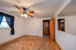 531 Laughlin Ave, Pittsburgh, PA 15210 - Photo 18