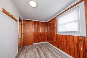 531 Laughlin Ave, Pittsburgh, PA 15210 - Photo 14