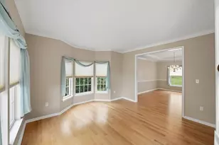217 Field Club Cir, Robinson Twp, PA 15136 - Photo 4
