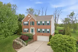217 Field Club Cir, Robinson Twp, PA 15136 - Photo 2