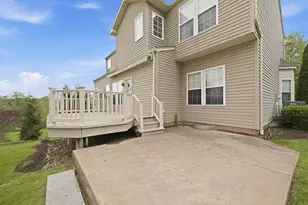 217 Field Club Cir, Robinson Twp, PA 15136 - Photo 30